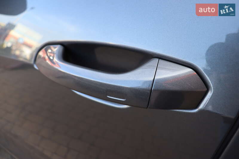 Позашляховик / Кросовер Audi Q8 2018 в Львові фото 12 Позашляховик / Кросовер Audi Q8 2018 в Львові