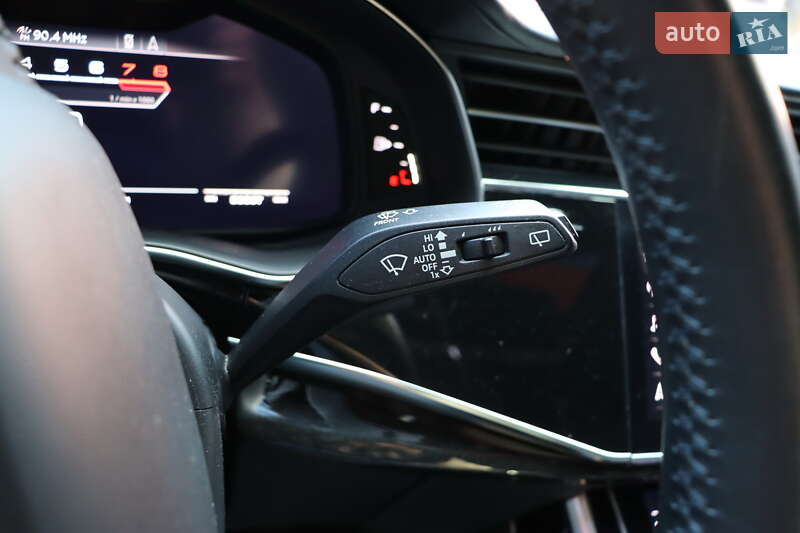 Позашляховик / Кросовер Audi Q8 2018 в Львові фото 28 Позашляховик / Кросовер Audi Q8 2018 в Львові