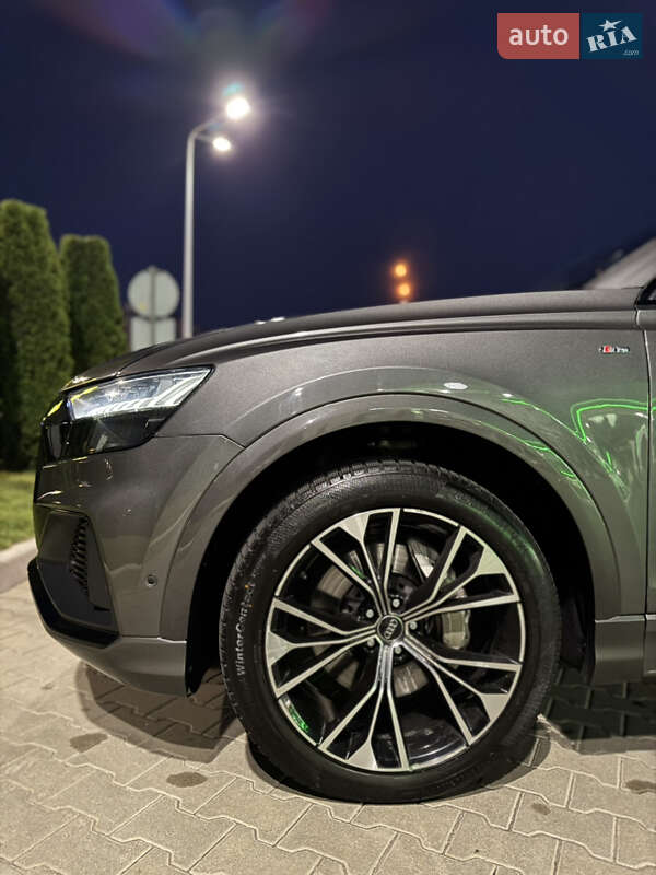 Внедорожник / Кроссовер Audi Q8 2018 в Киеве фото 6 Внедорожник / Кроссовер Audi Q8 2018 в Киеве