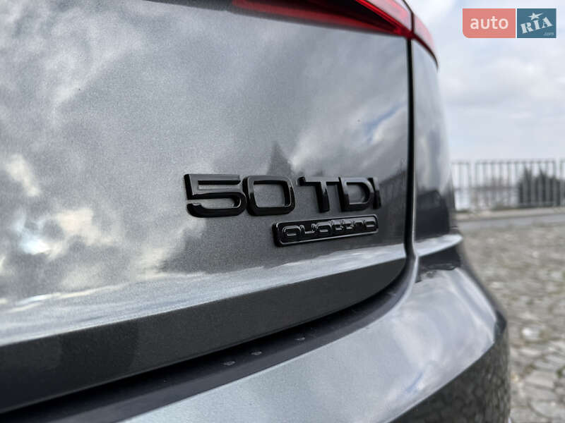 Позашляховик / Кросовер Audi Q8 2020 в Дніпрі фото 9 Позашляховик / Кросовер Audi Q8 2020 в Дніпрі