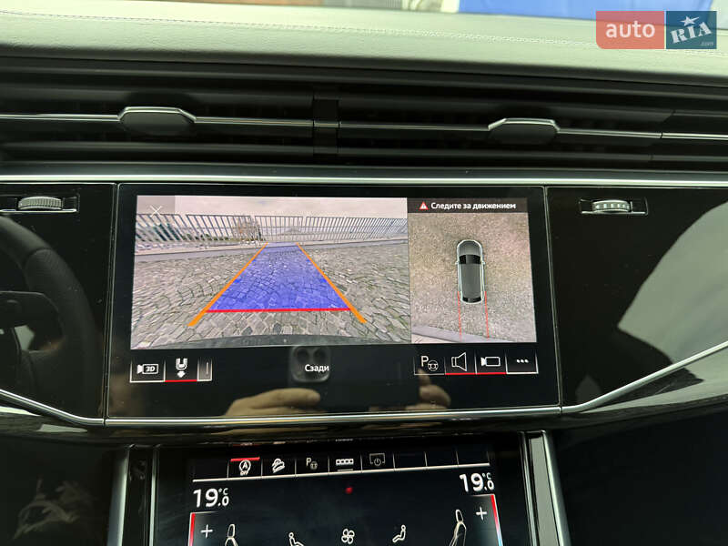 Позашляховик / Кросовер Audi Q8 2020 в Дніпрі фото 40 Позашляховик / Кросовер Audi Q8 2020 в Дніпрі