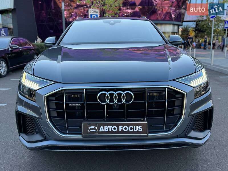 Внедорожник / Кроссовер Audi Q8 2018 в Киеве
