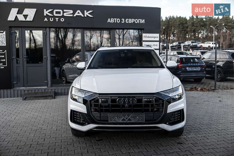 Позашляховик / Кросовер Audi Q8 2018 в Львові