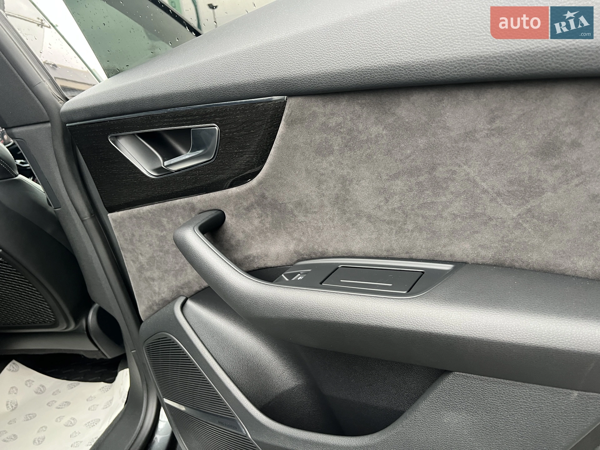2019 Audi Q8 - мініатюра 33