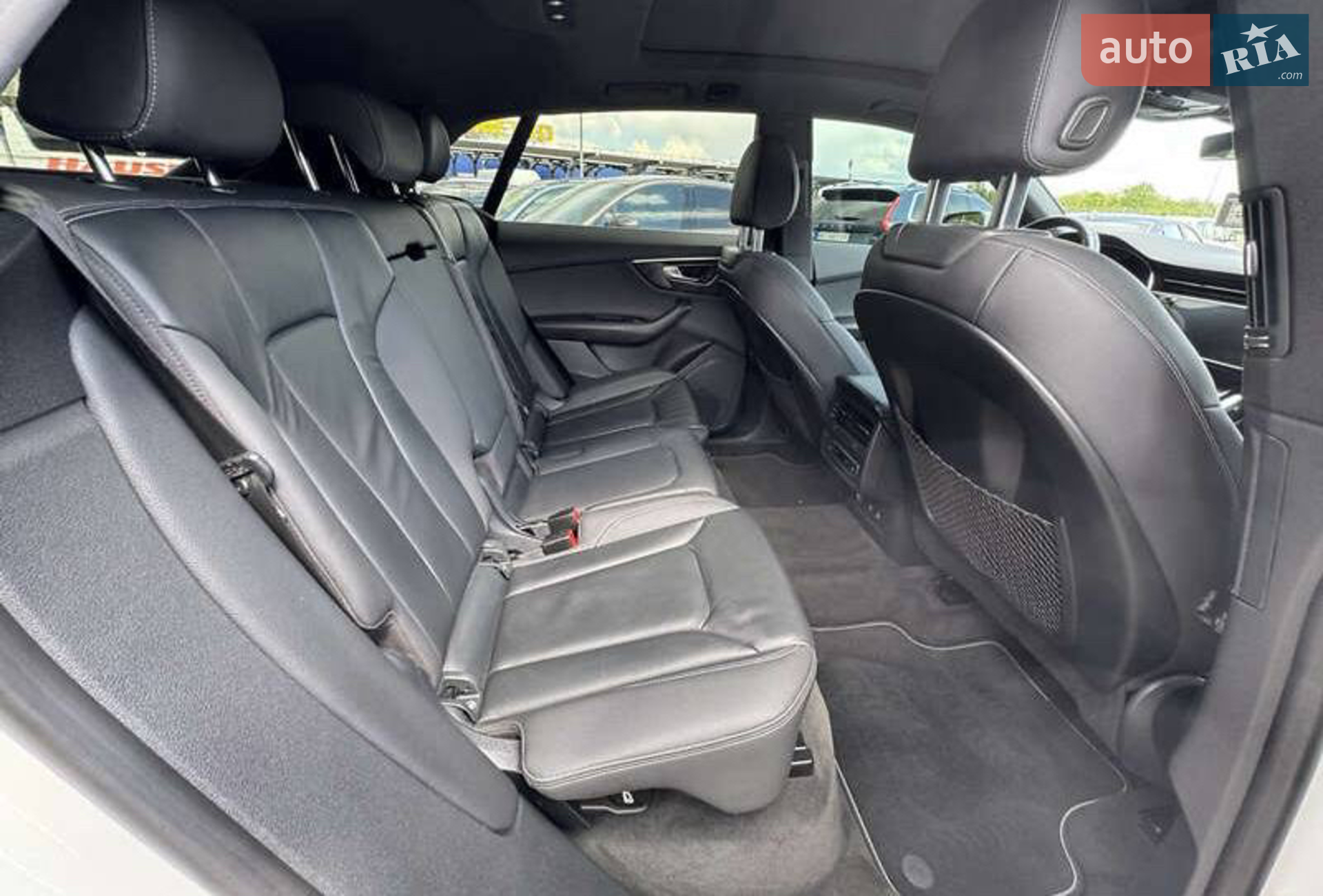 2018 Audi Q8 - мініатюра 16