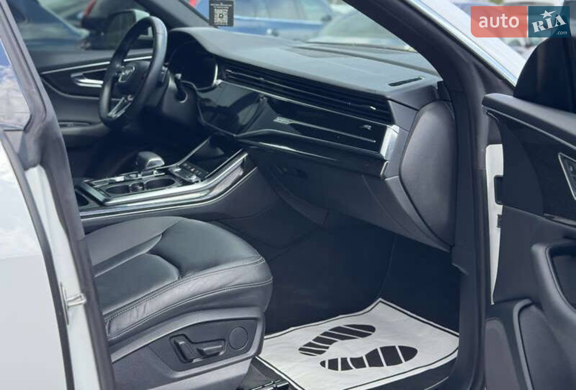 2018 Audi Q8 - мініатюра 17