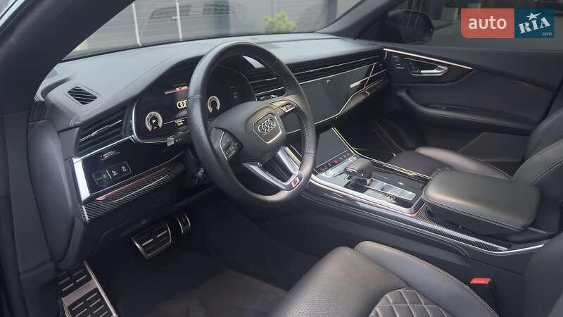 Внедорожник / Кроссовер Audi Q8 2018 в Киеве