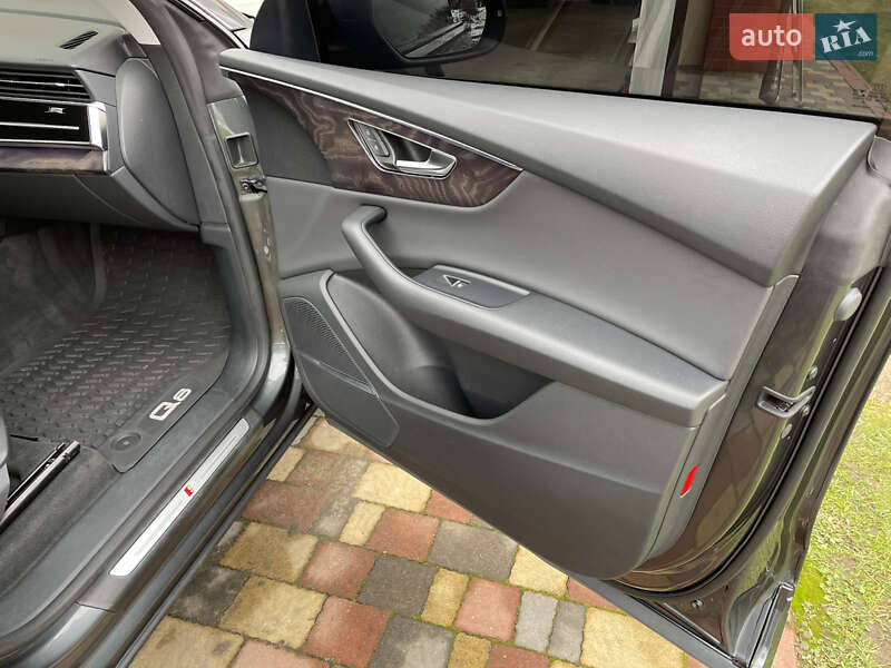 Внедорожник / Кроссовер Audi Q8 2019 в Львове фото 33 Внедорожник / Кроссовер Audi Q8 2019 в Львове