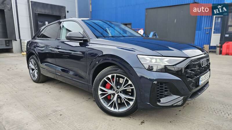 Позашляховик / Кросовер Audi Q8 2025 в Києві