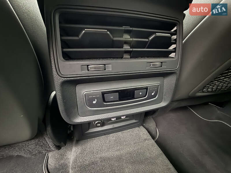 Внедорожник / Кроссовер Audi Q8 2019 в Стрые фото 12 Внедорожник / Кроссовер Audi Q8 2019 в Стрые