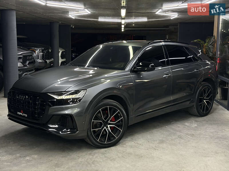 Позашляховик / Кросовер Audi Q8 2019 в Одесі