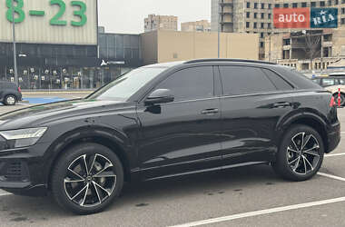 Внедорожник / Кроссовер Audi Q8 2021 в Киеве