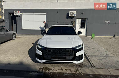 Позашляховик / Кросовер Audi Q8 2019 в Івано-Франківську