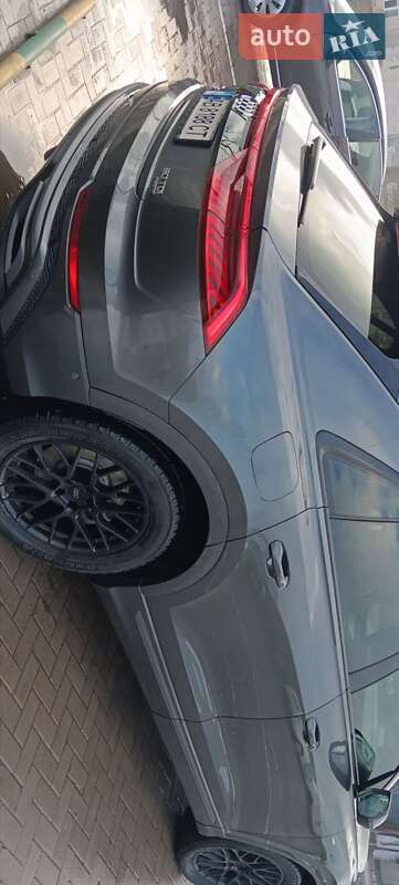 Позашляховик / Кросовер Audi Q8 2018 в Вінниці