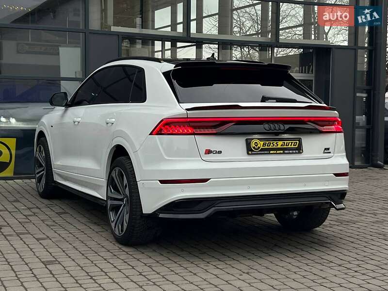 Внедорожник / Кроссовер Audi Q8 2018 в Ивано-Франковске
