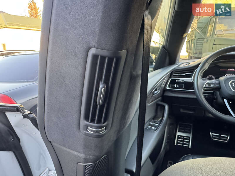 Внедорожник / Кроссовер Audi Q8 2021 в Львове фото 26 Внедорожник / Кроссовер Audi Q8 2021 в Львове