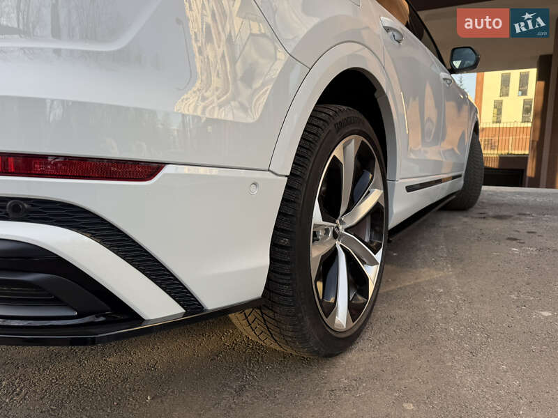 Внедорожник / Кроссовер Audi Q8 2021 в Львове фото 67 Внедорожник / Кроссовер Audi Q8 2021 в Львове