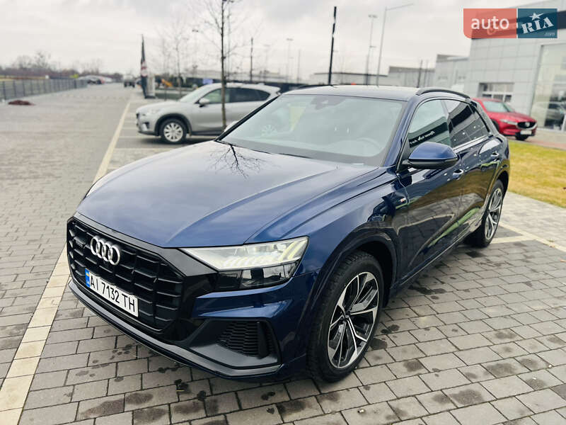 Внедорожник / Кроссовер Audi Q8 2020 в Мукачево