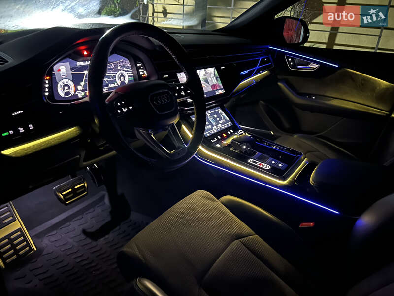 Внедорожник / Кроссовер Audi Q8 2020 в Мукачево