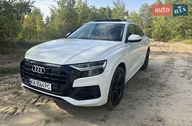 Позашляховик / Кросовер Audi Q8 2018 в Києві