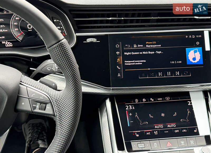 Внедорожник / Кроссовер Audi Q8 2025 в Кривом Роге