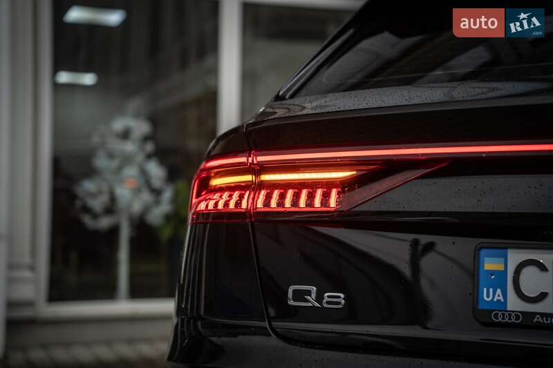 Позашляховик / Кросовер Audi Q8 2021 в Чернівцях фото 9 Позашляховик / Кросовер Audi Q8 2021 в Чернівцях