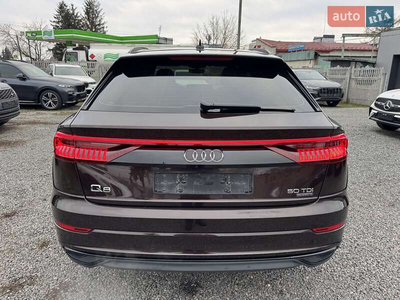 Внедорожник / Кроссовер Audi Q8 2019 в Тернополе