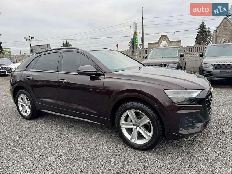 Внедорожник / Кроссовер Audi Q8 2019 в Тернополе