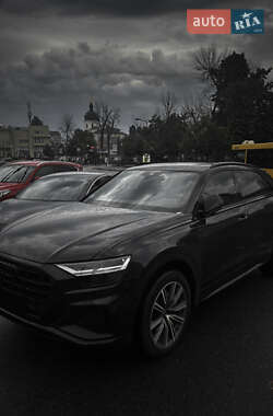 Внедорожник / Кроссовер Audi Q8 2018 в Киеве