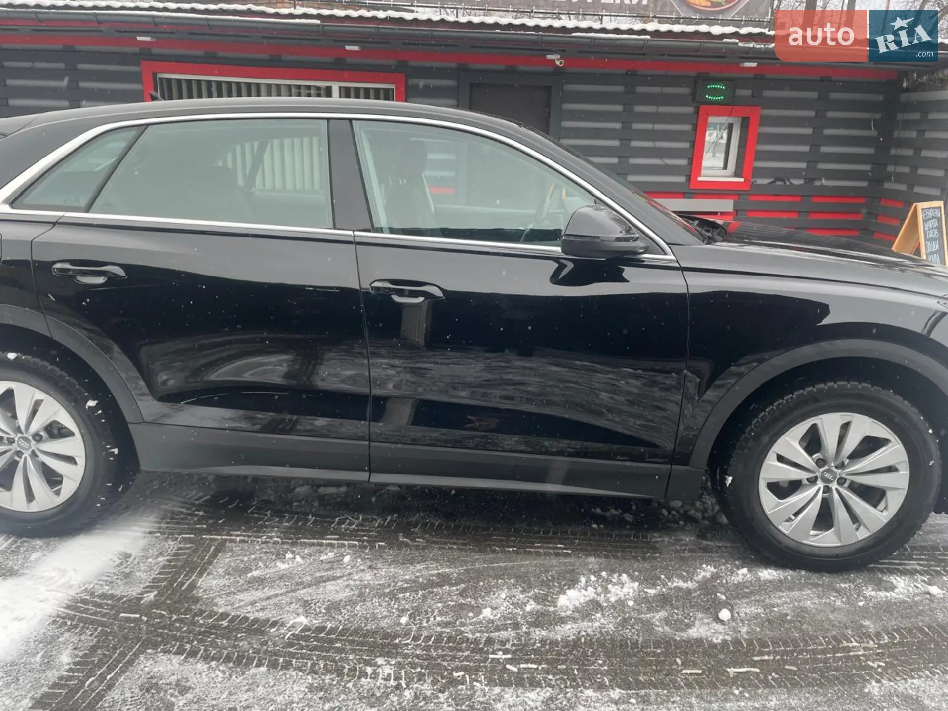 2019 Audi Q8 - мініатюра 9
