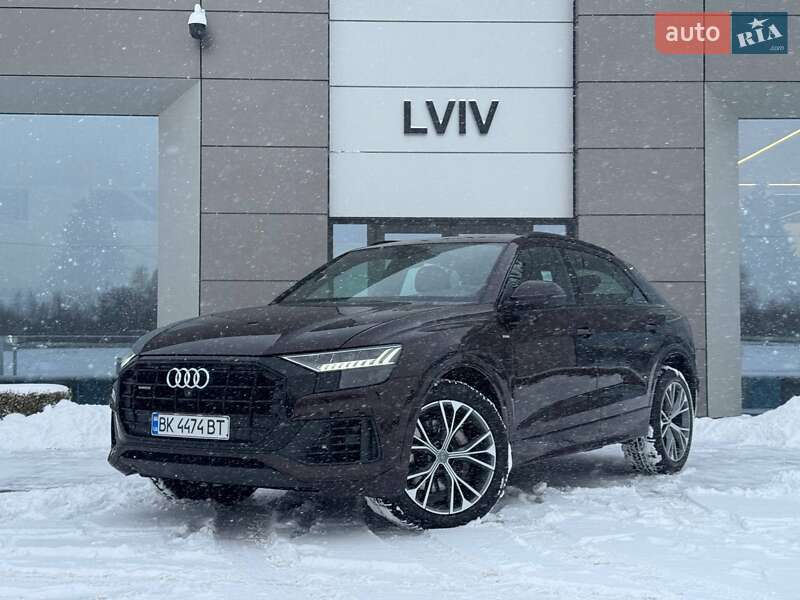 Внедорожник / Кроссовер Audi Q8 2019 в Львове