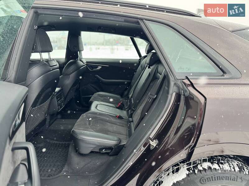 Внедорожник / Кроссовер Audi Q8 2019 в Львове