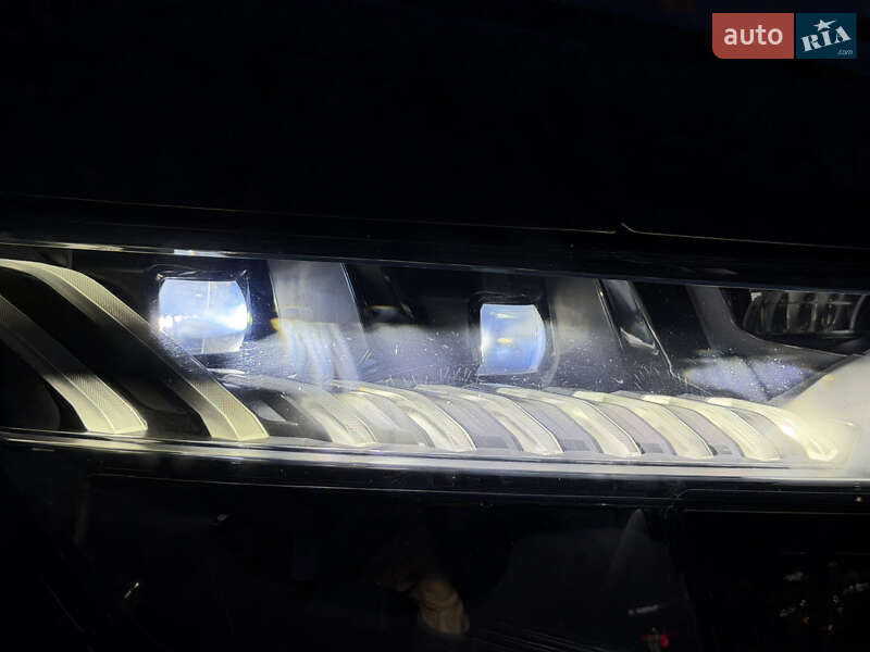 Позашляховик / Кросовер Audi Q8 2019 в Ужгороді фото 18 Позашляховик / Кросовер Audi Q8 2019 в Ужгороді