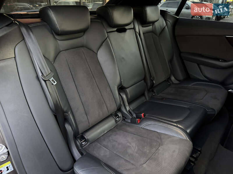 Позашляховик / Кросовер Audi Q8 2019 в Ужгороді фото 34 Позашляховик / Кросовер Audi Q8 2019 в Ужгороді