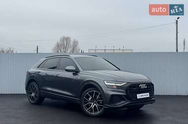 Позашляховик / Кросовер Audi Q8 2020 в Києві
