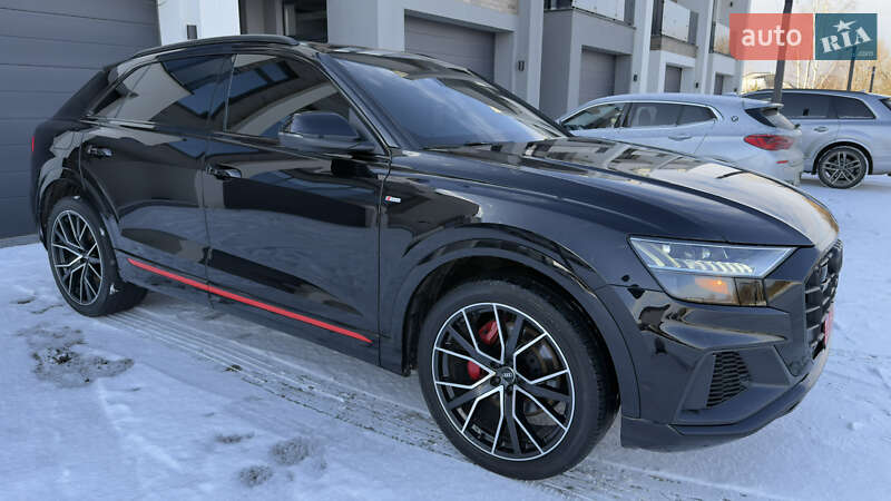 Внедорожник / Кроссовер Audi Q8 2019 в Ковеле