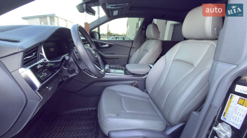 Внедорожник / Кроссовер Audi Q8 2019 в Ковеле