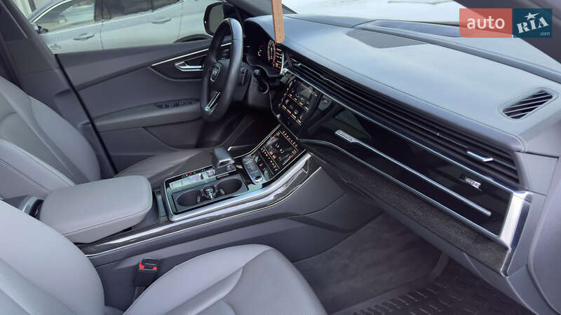 Внедорожник / Кроссовер Audi Q8 2019 в Ковеле