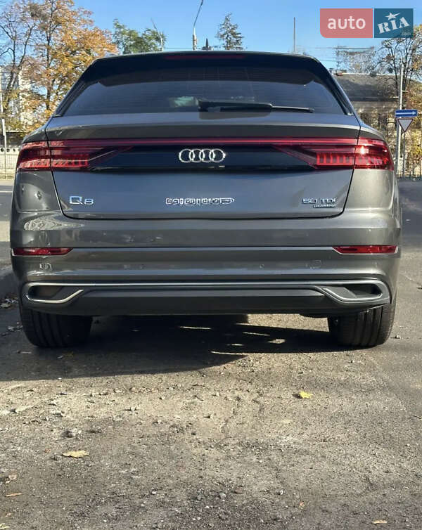 Позашляховик / Кросовер Audi Q8 2020 в Києві фото 16 Позашляховик / Кросовер Audi Q8 2020 в Києві