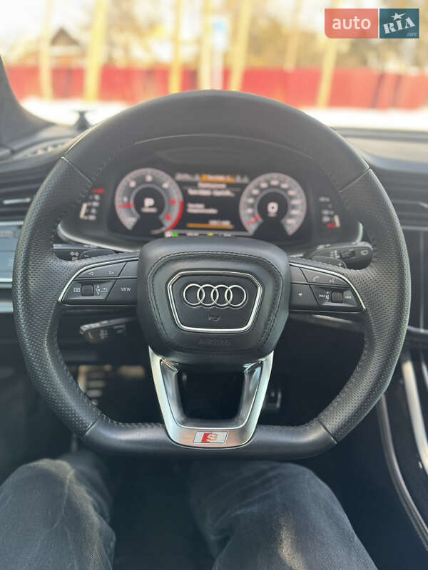 Внедорожник / Кроссовер Audi Q8 2018 в Житомире