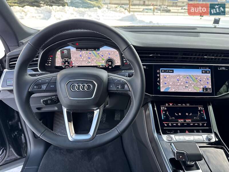 Внедорожник / Кроссовер Audi Q8 2025 в Киеве
