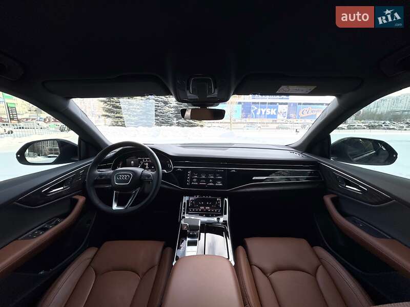 Внедорожник / Кроссовер Audi Q8 2025 в Киеве