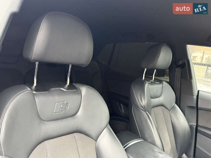 Внедорожник / Кроссовер Audi Q8 2021 в Киеве фото 3 Внедорожник / Кроссовер Audi Q8 2021 в Киеве