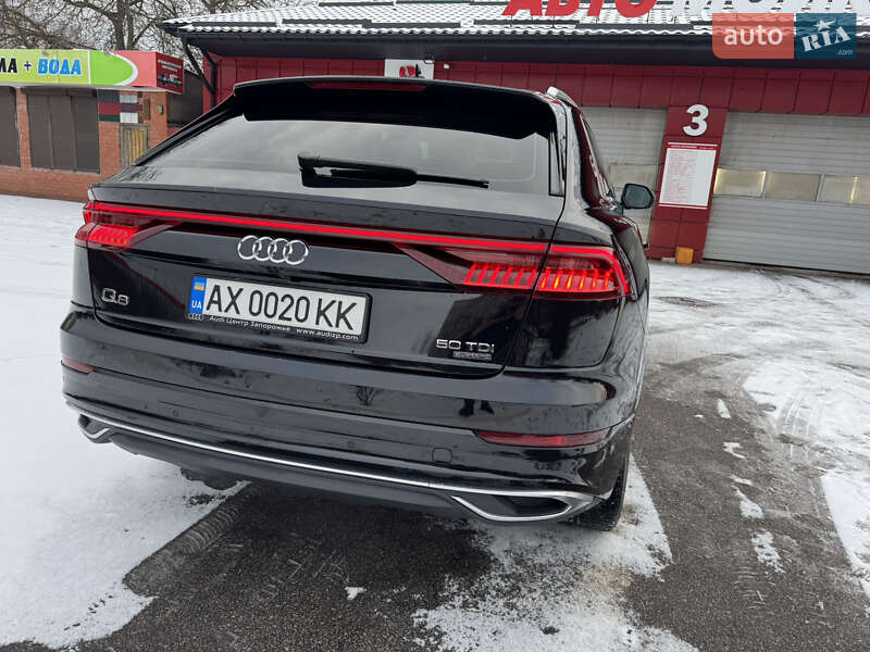 Внедорожник / Кроссовер Audi Q8 2020 в Харькове