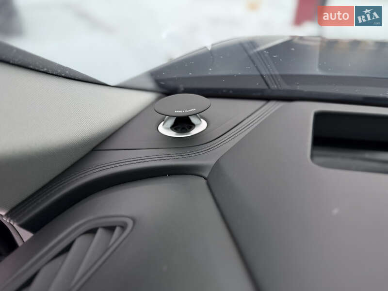 Позашляховик / Кросовер Audi Q8 2018 в Львові