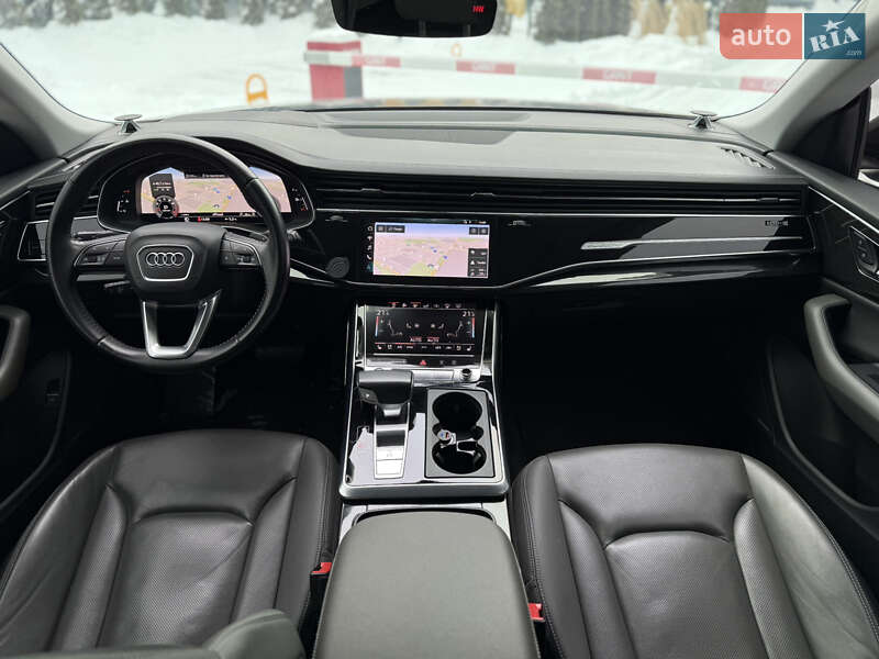 Позашляховик / Кросовер Audi Q8 2018 в Львові