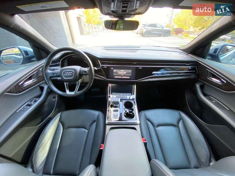 Внедорожник / Кроссовер Audi Q8 2020 в Чукаловке фото 9 Внедорожник / Кроссовер Audi Q8 2020 в Чукаловке