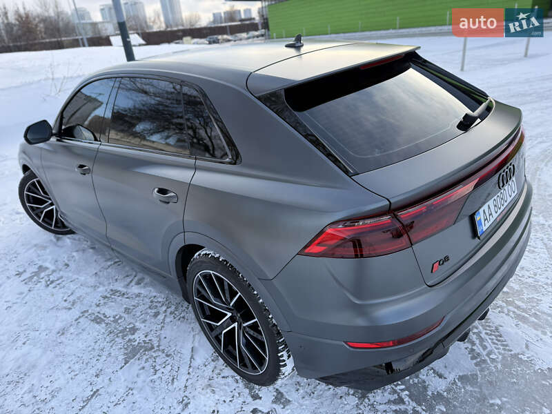 Внедорожник / Кроссовер Audi Q8 2024 в Киеве