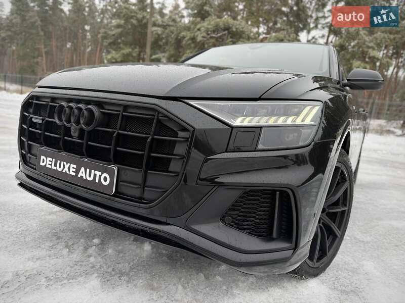 Внедорожник / Кроссовер Audi Q8 2023 в Киеве
