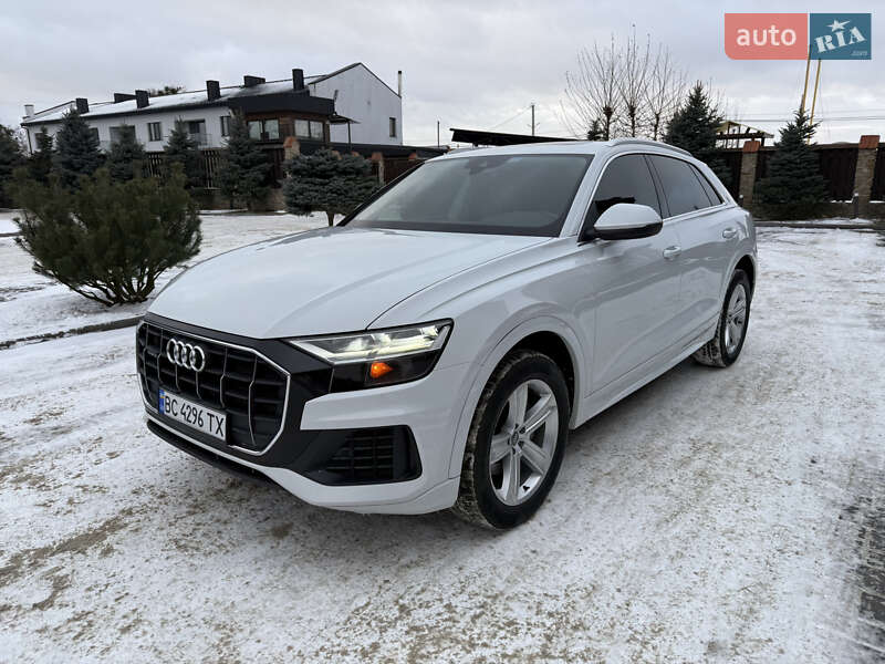 Внедорожник / Кроссовер Audi Q8 2018 в Киеве